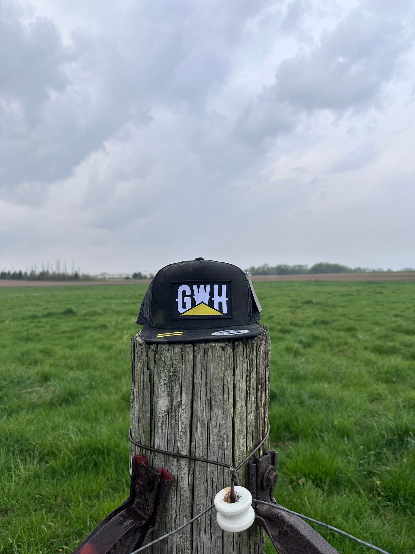 "Great White Heavy Haulers" Flat Bill Snapback